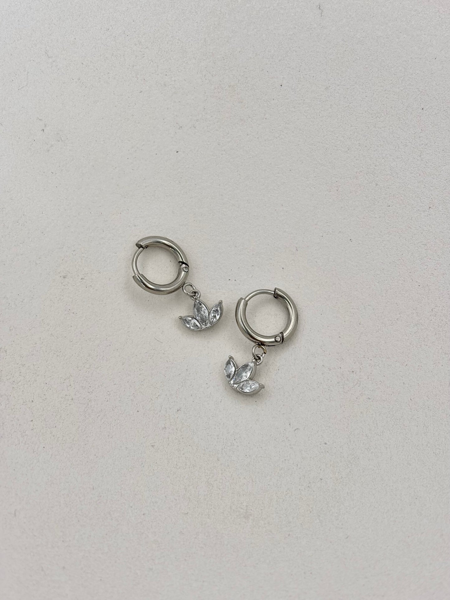 BOUCLE D'OREILLE N°137