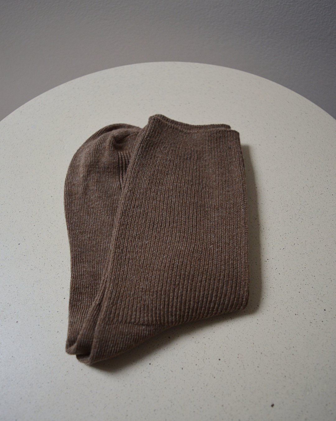 CHAUSSETTES · Brunes côtelées