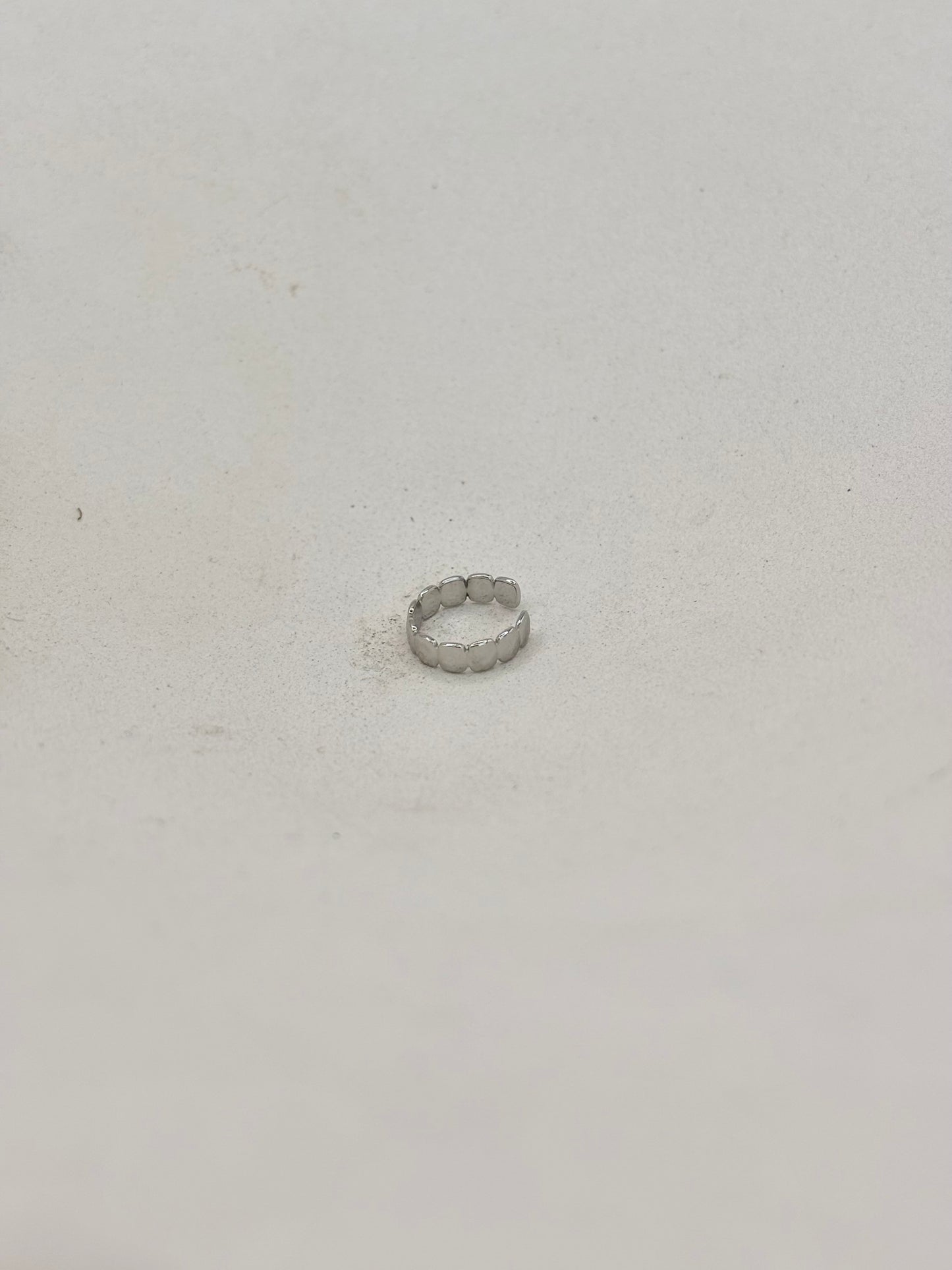 EARCUFF