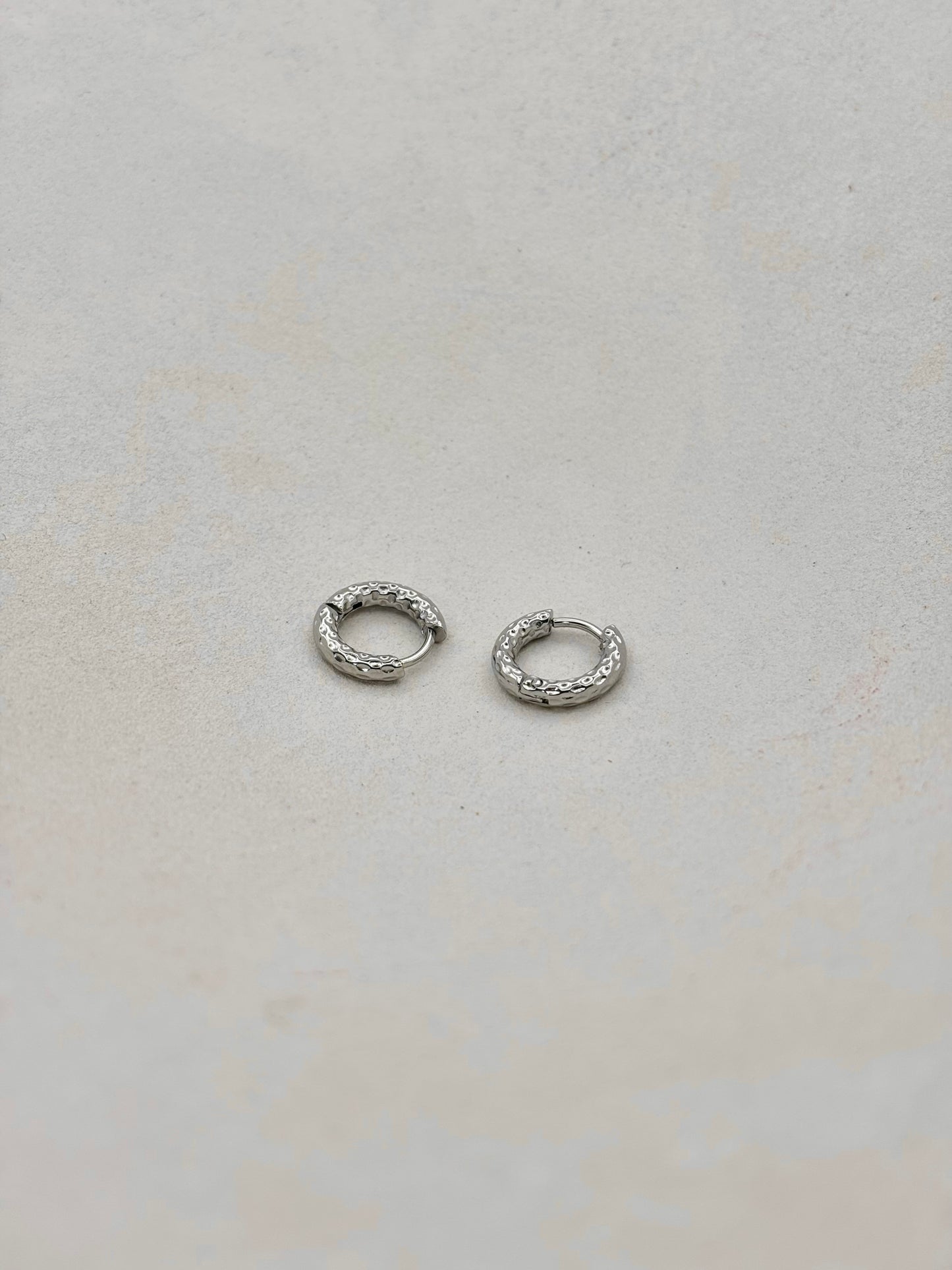 BOUCLES D'OREILLES N°84