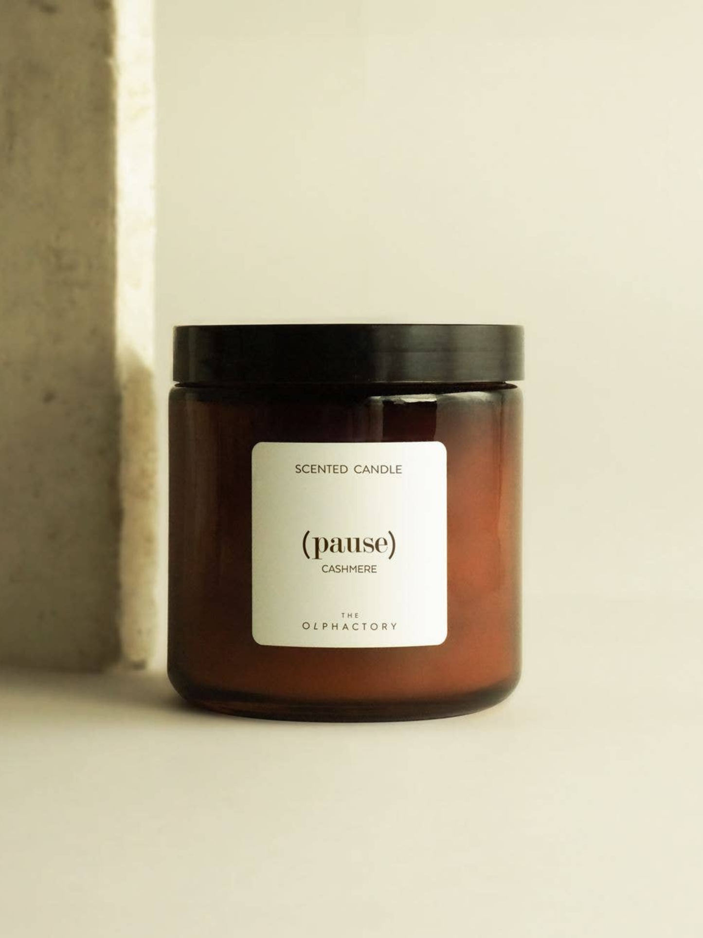Bougie en cire végétale · CASHMERE, linge frais 360g