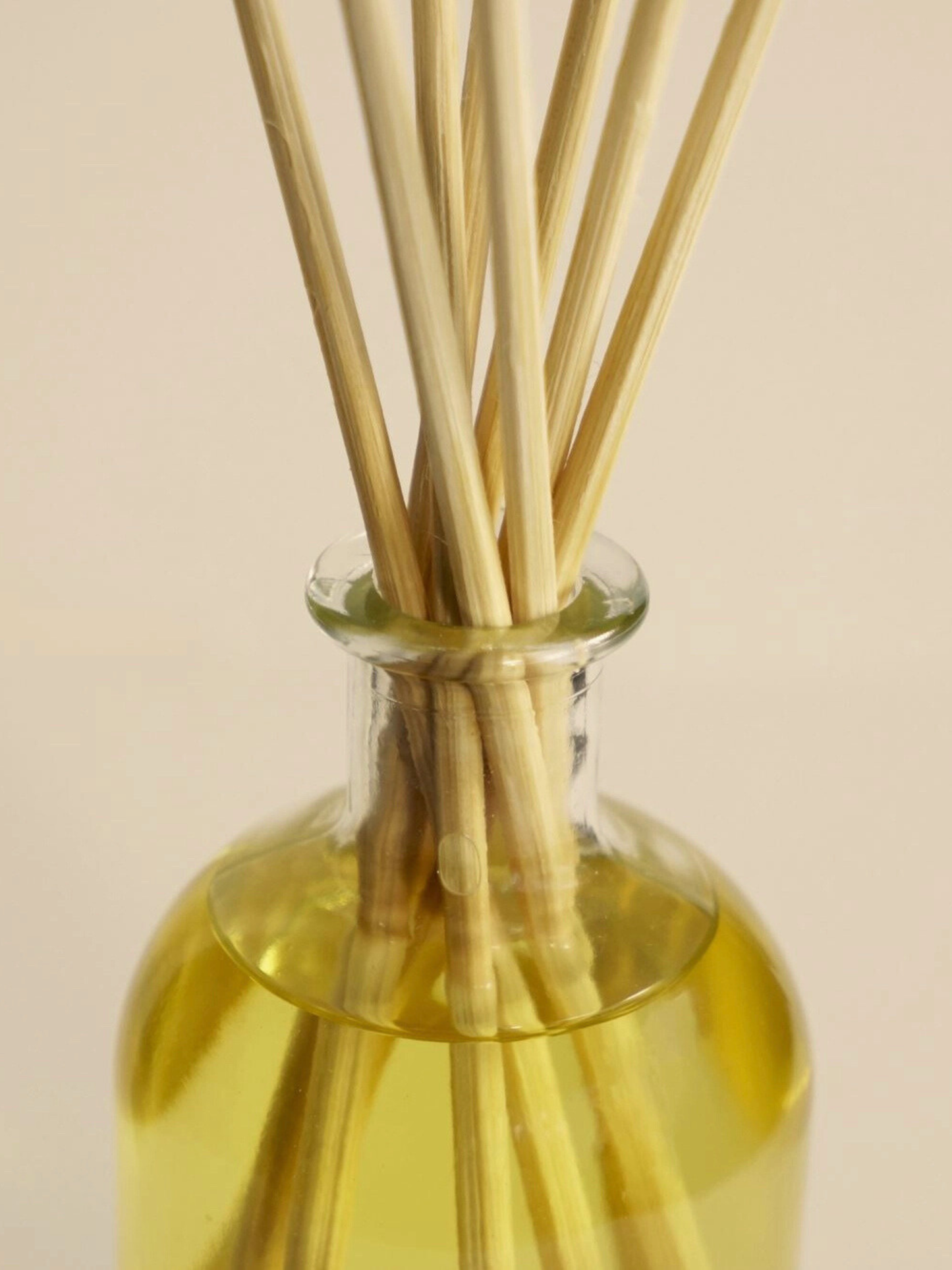 Diffuseur à bâtonnets · WHITE MUSK 250ml