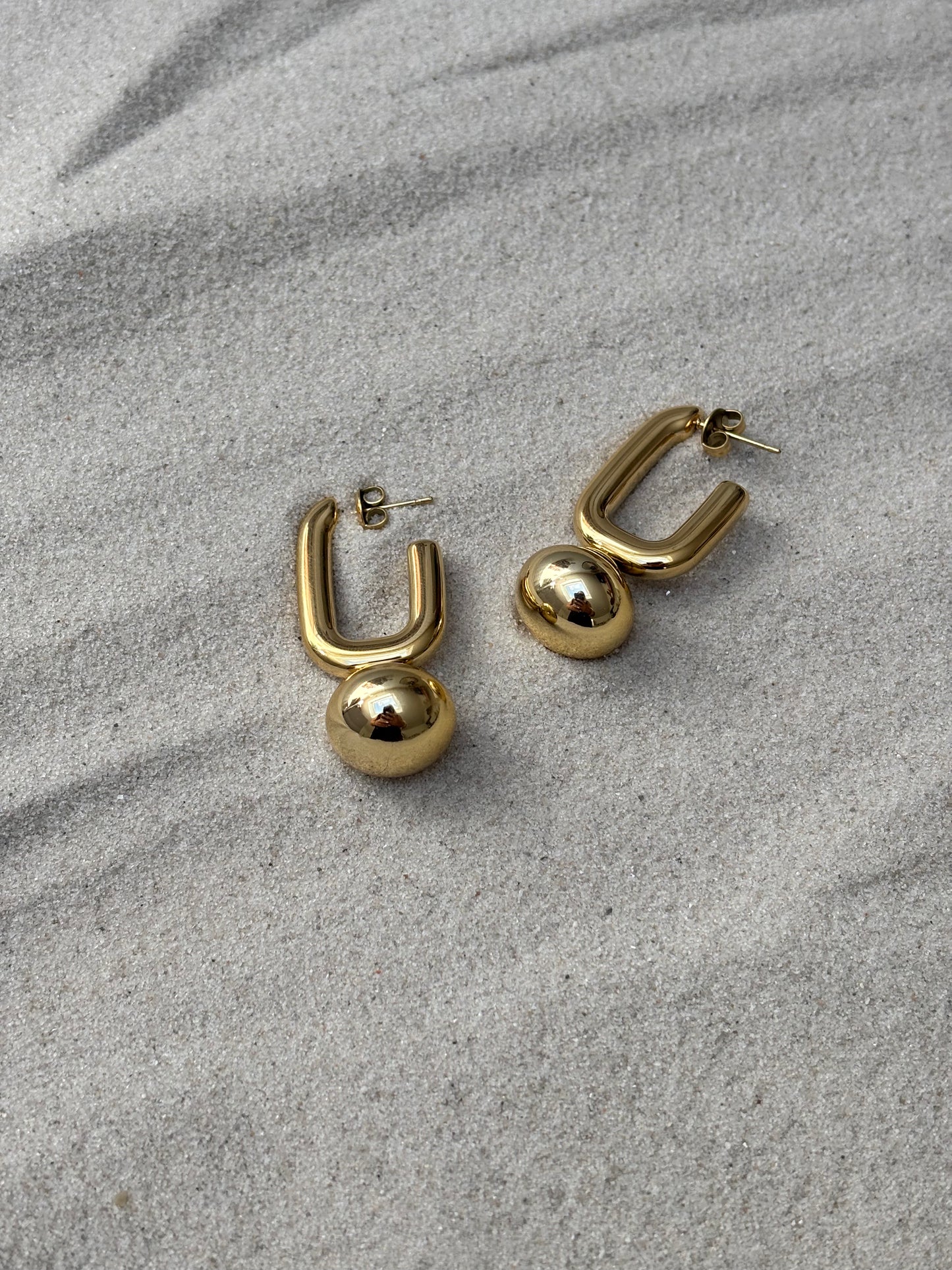 BOUCLES D'OREILLES N°37