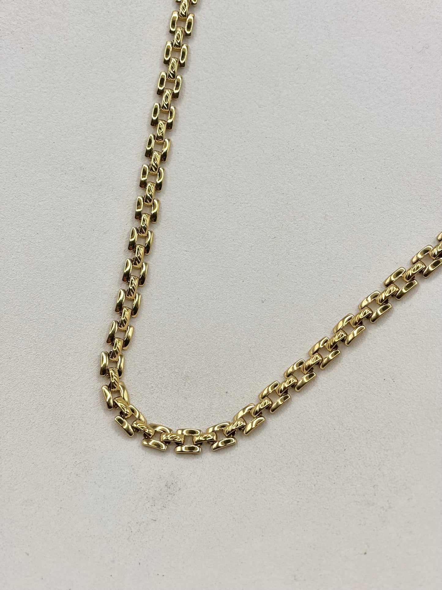 COLLIER N°82