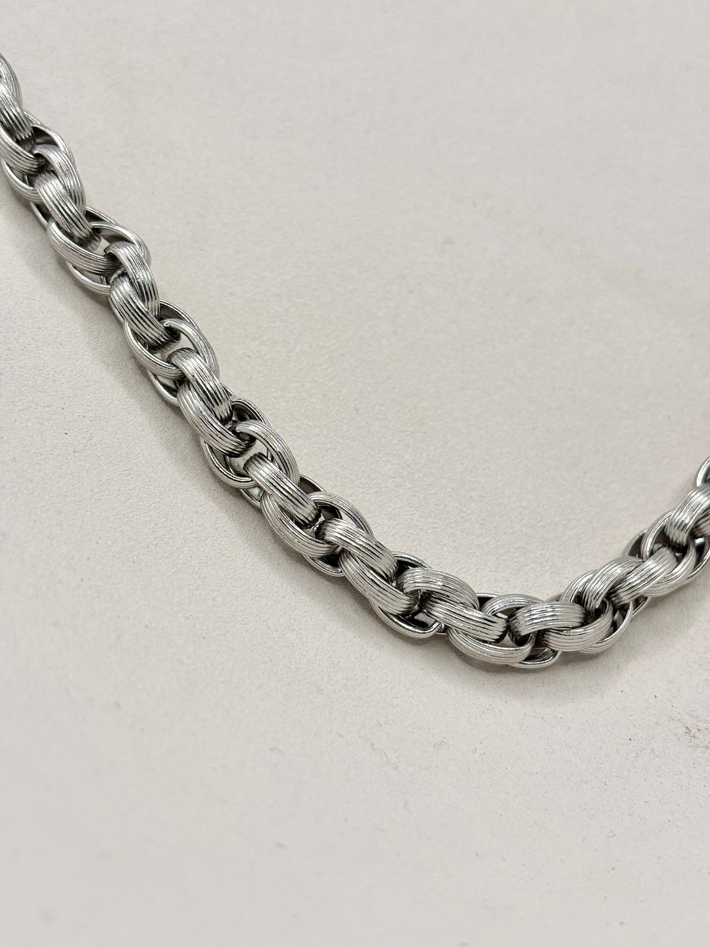 COLLIER N°63