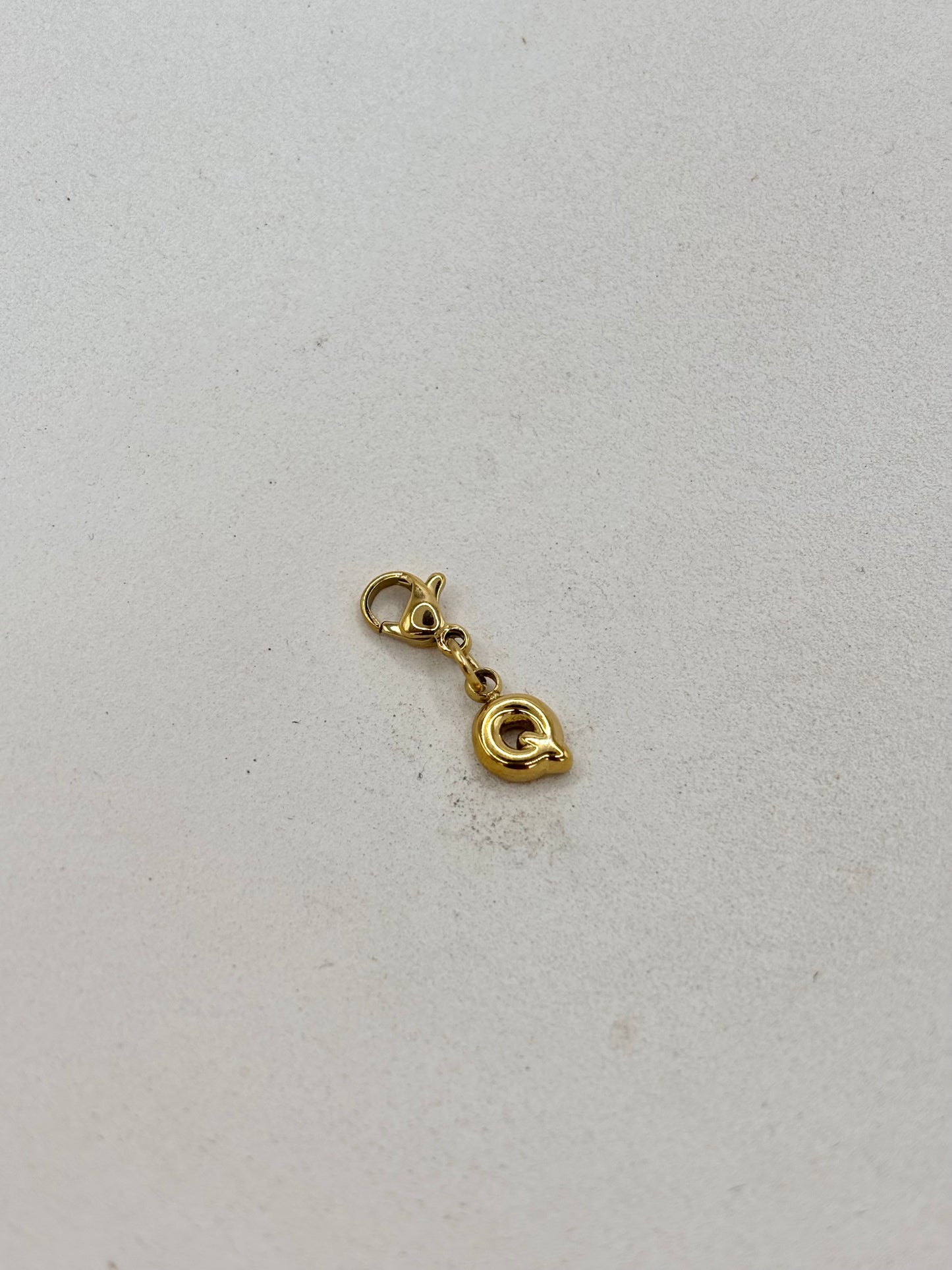 Charm · Q