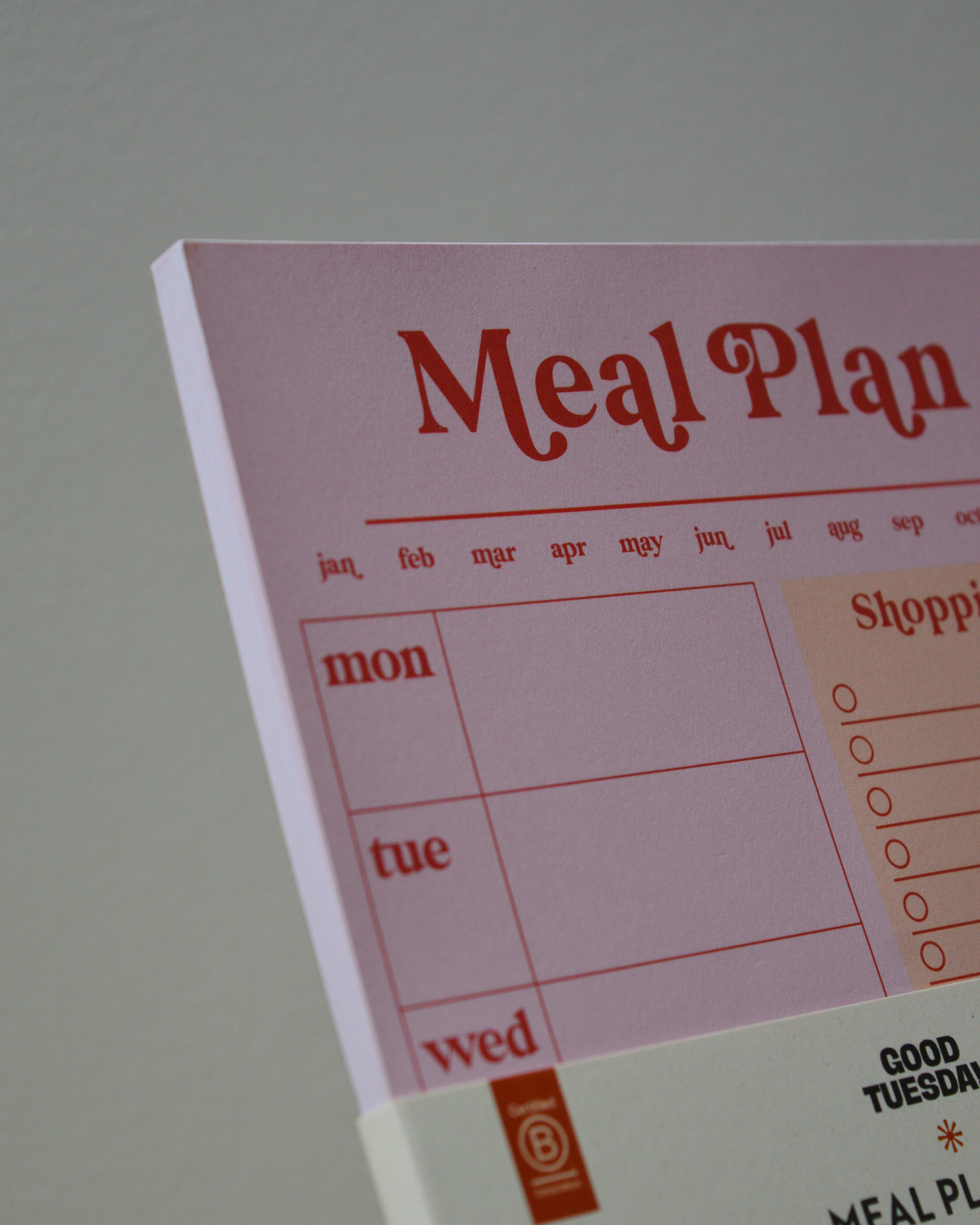 Planificateur de repas hebdomadaire · Rose et rouge