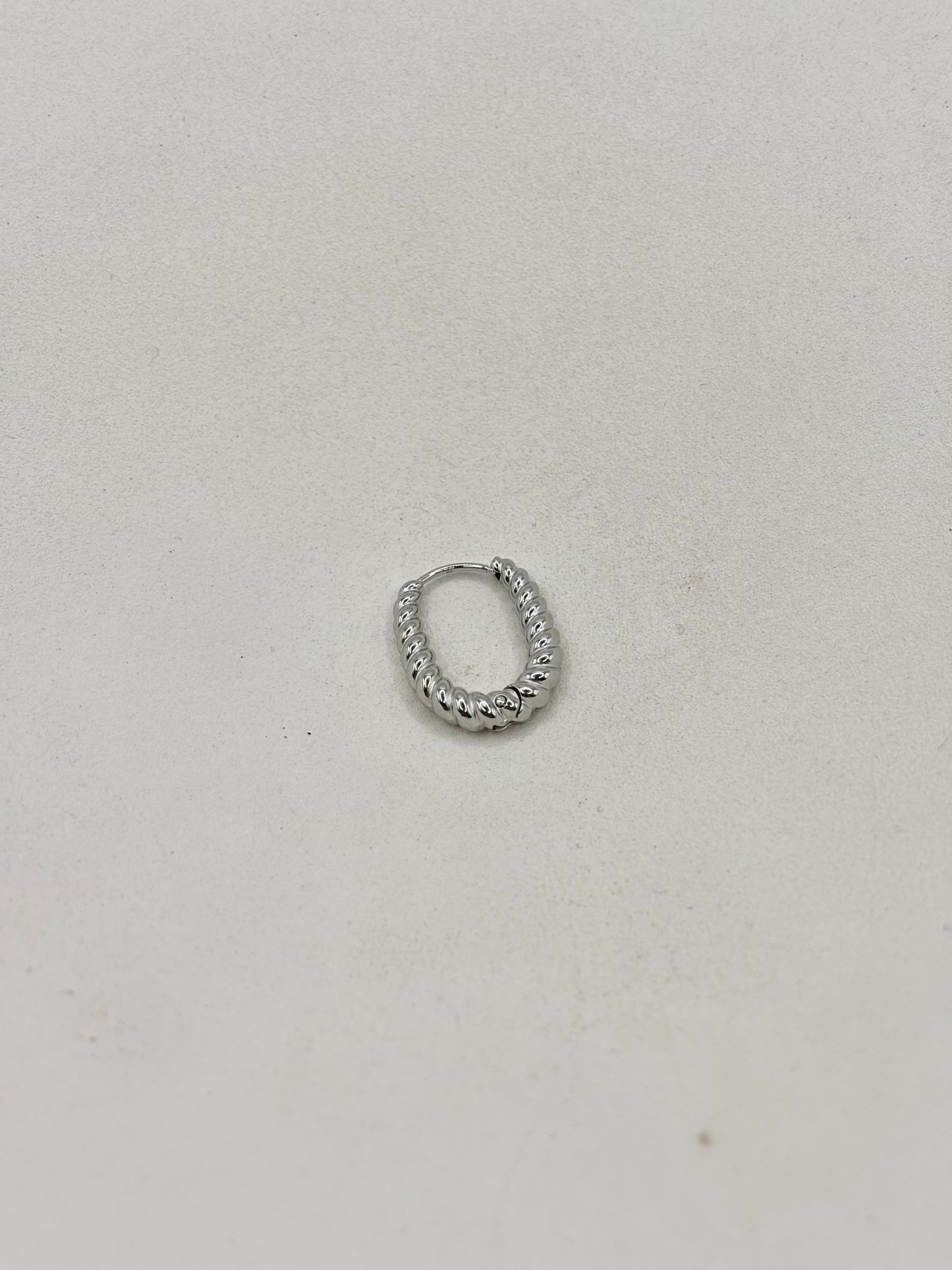BOUCLE D'OREILLE N°182