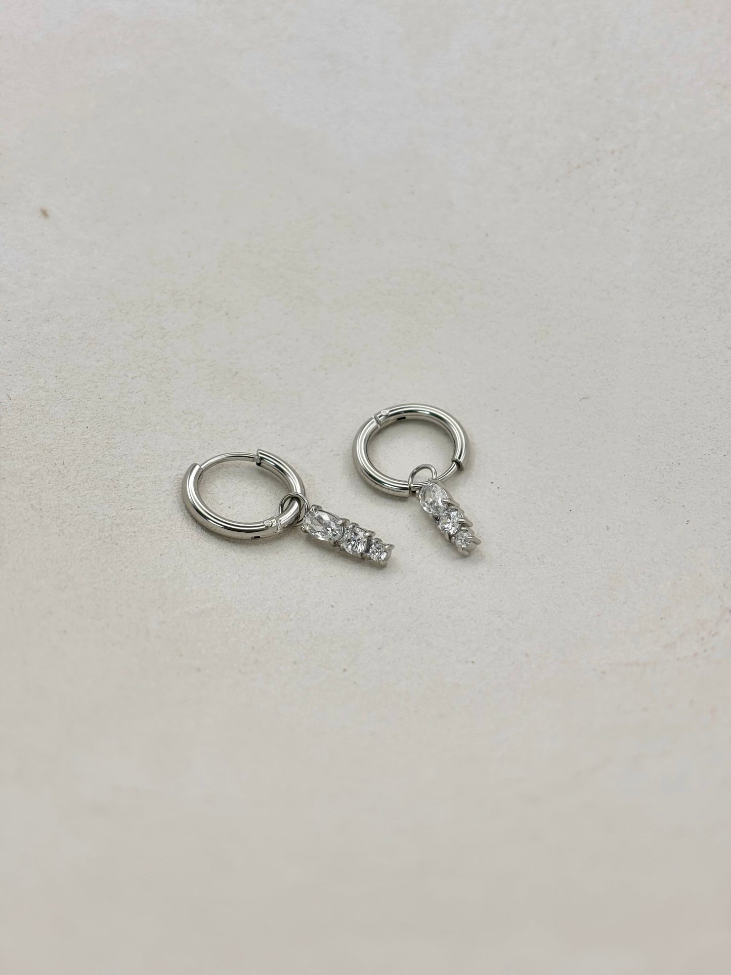 BOUCLES D'OREILLES N°73