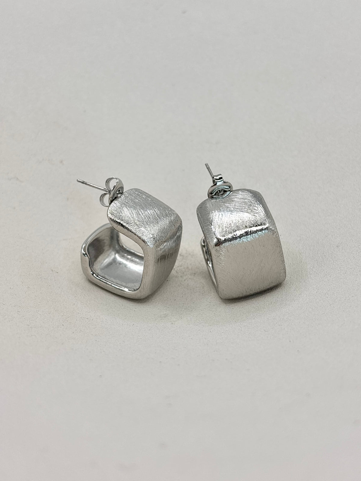 BOUCLES D'OREILLES N°60