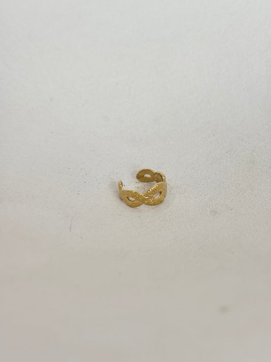 EARCUFF