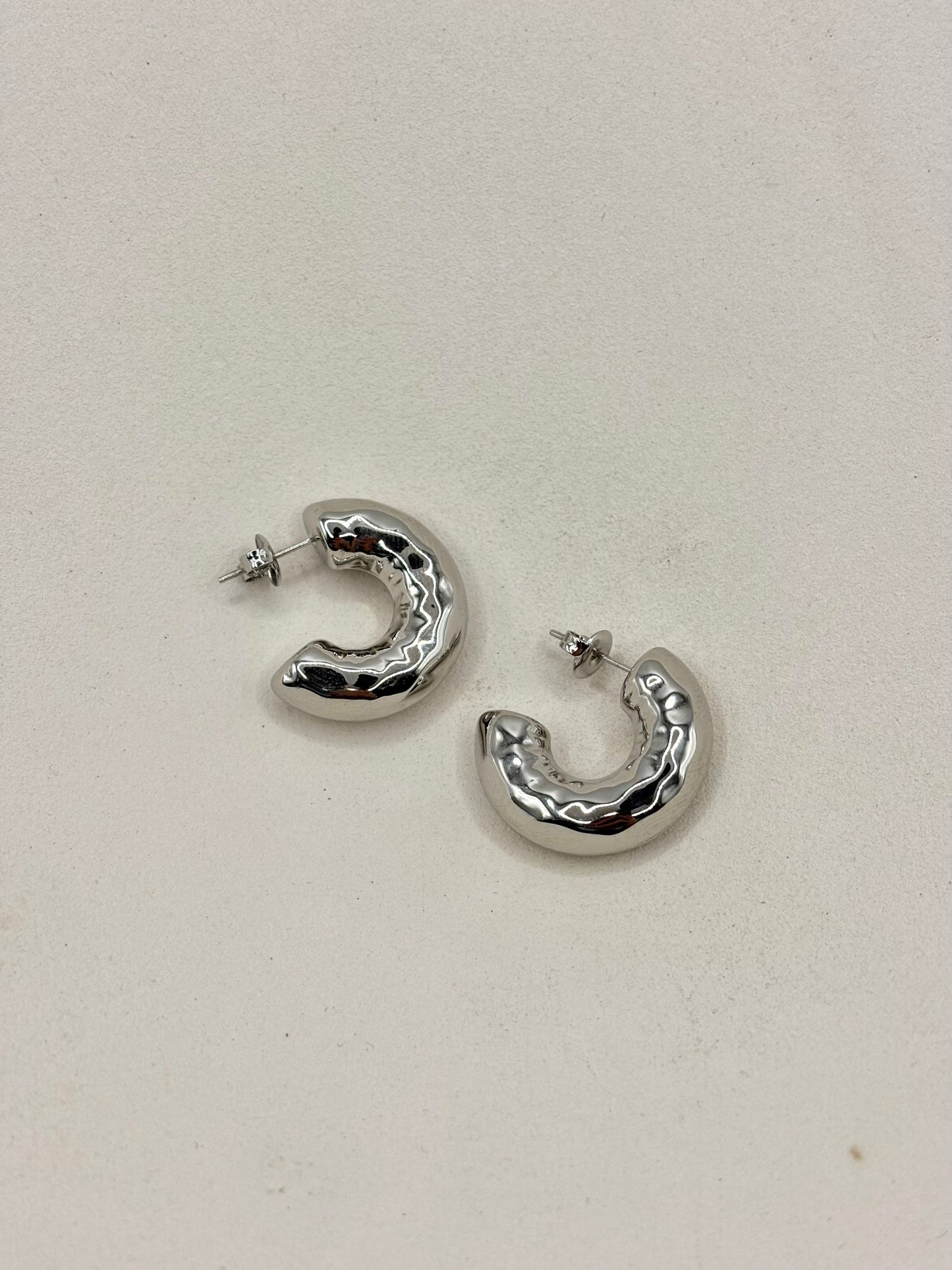 BOUCLES D'OREILLES N°75