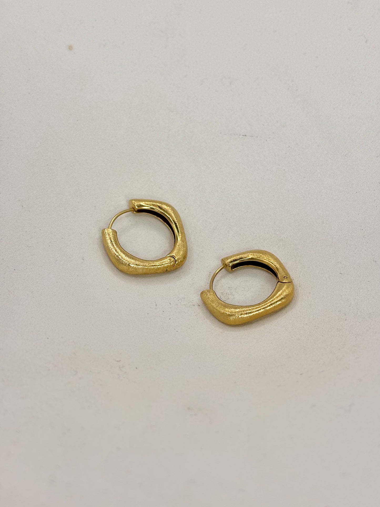 BOUCLES D'OREILLES N°28