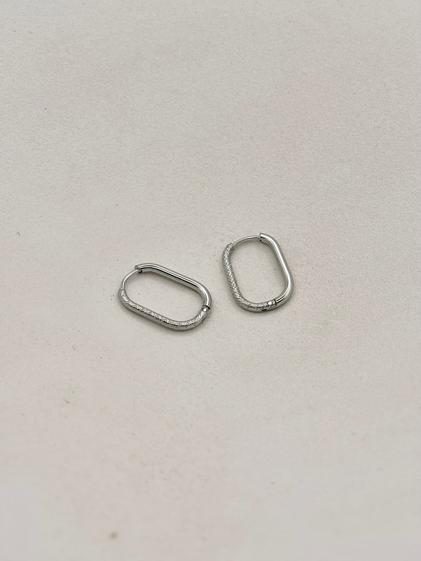 BOUCLES D'OREILLES N°110