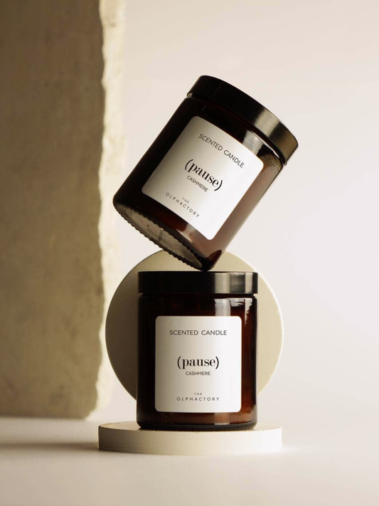 Bougie en cire végétale · CASHMERE, linge frais 135g