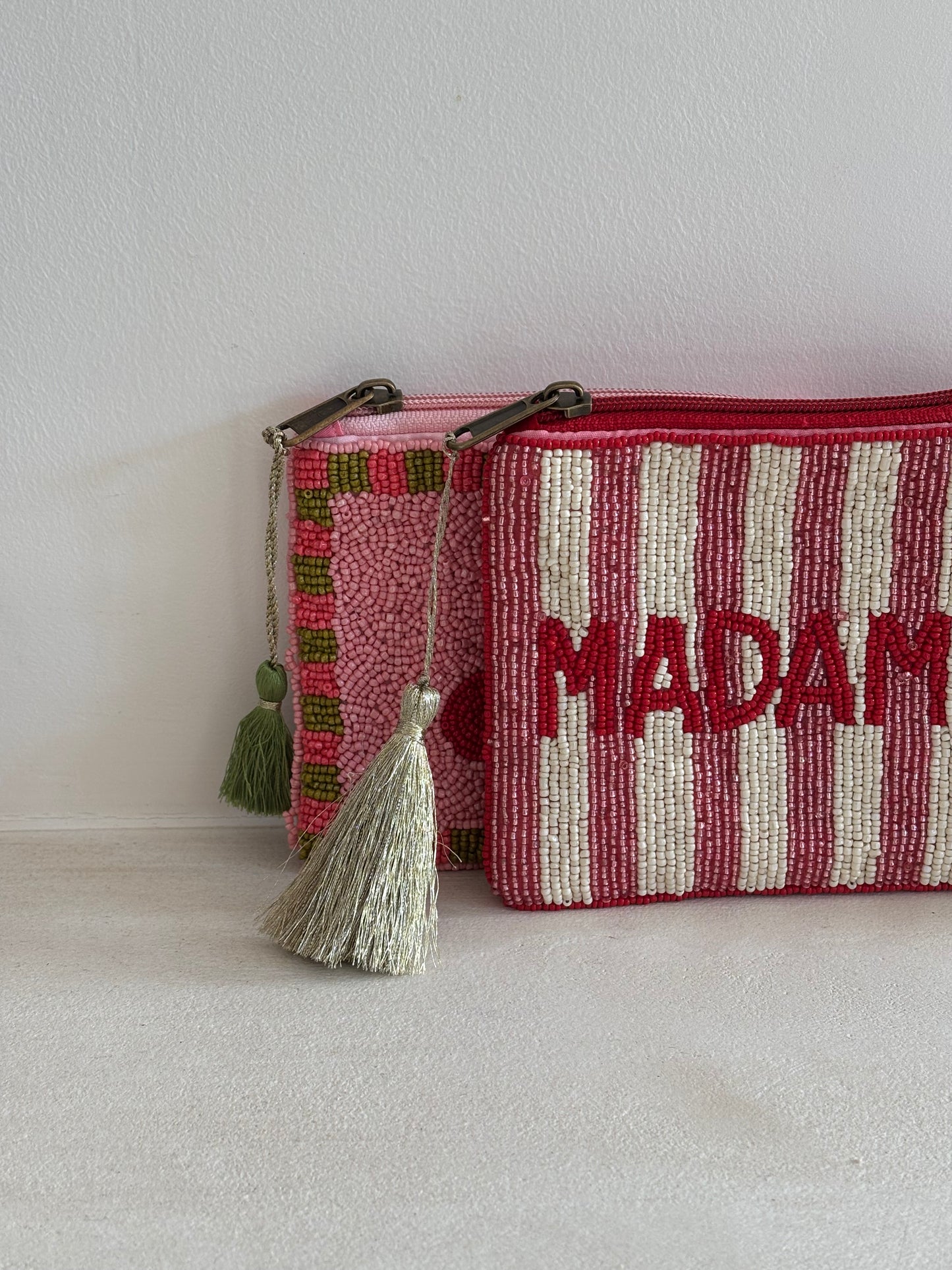 POCHETTE PERLES · Madame