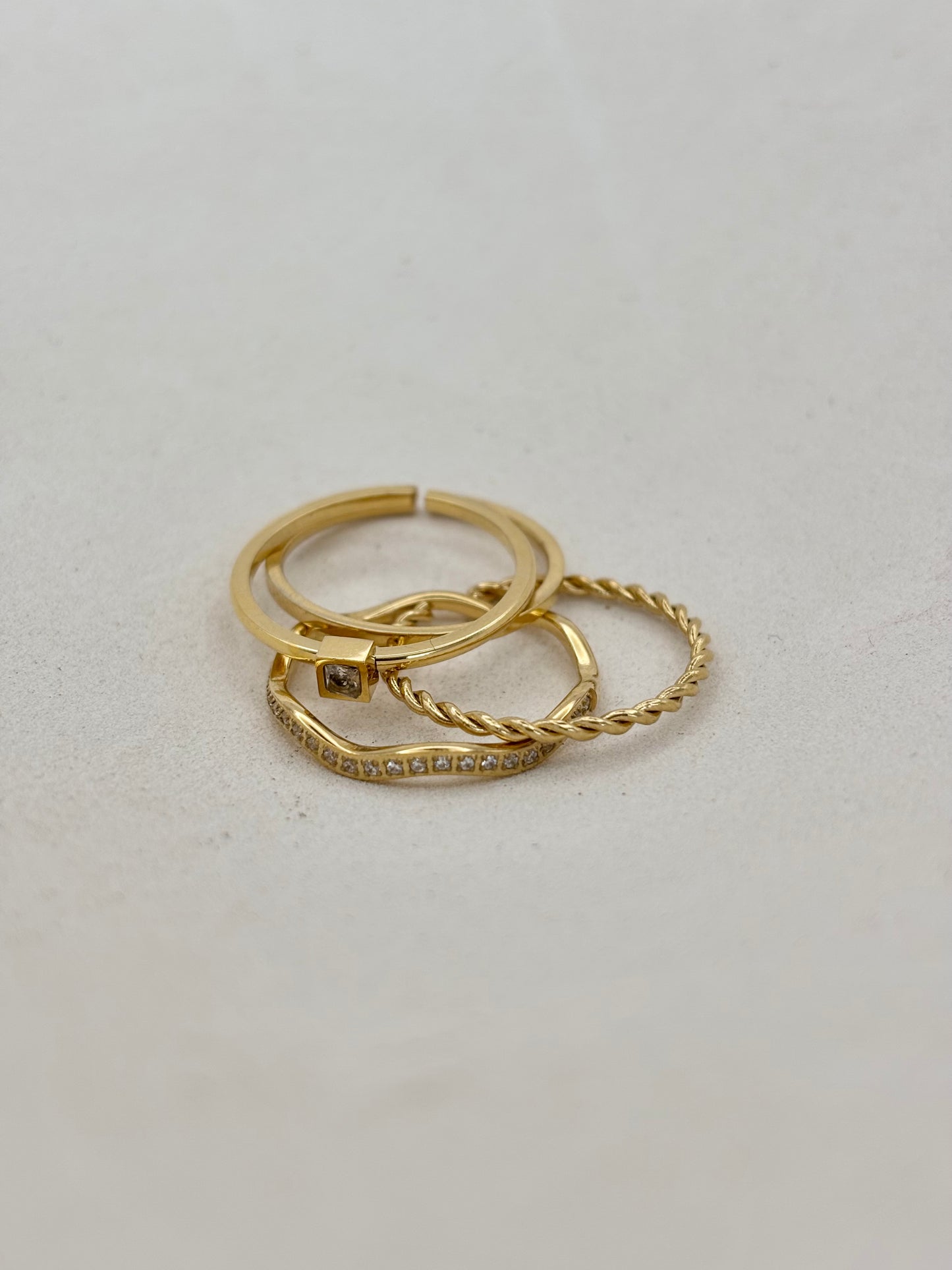 BAGUE N°9 · 4 bagues