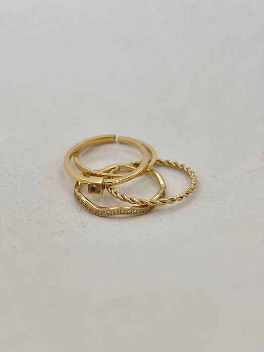 BAGUE N°9 · 4 bagues