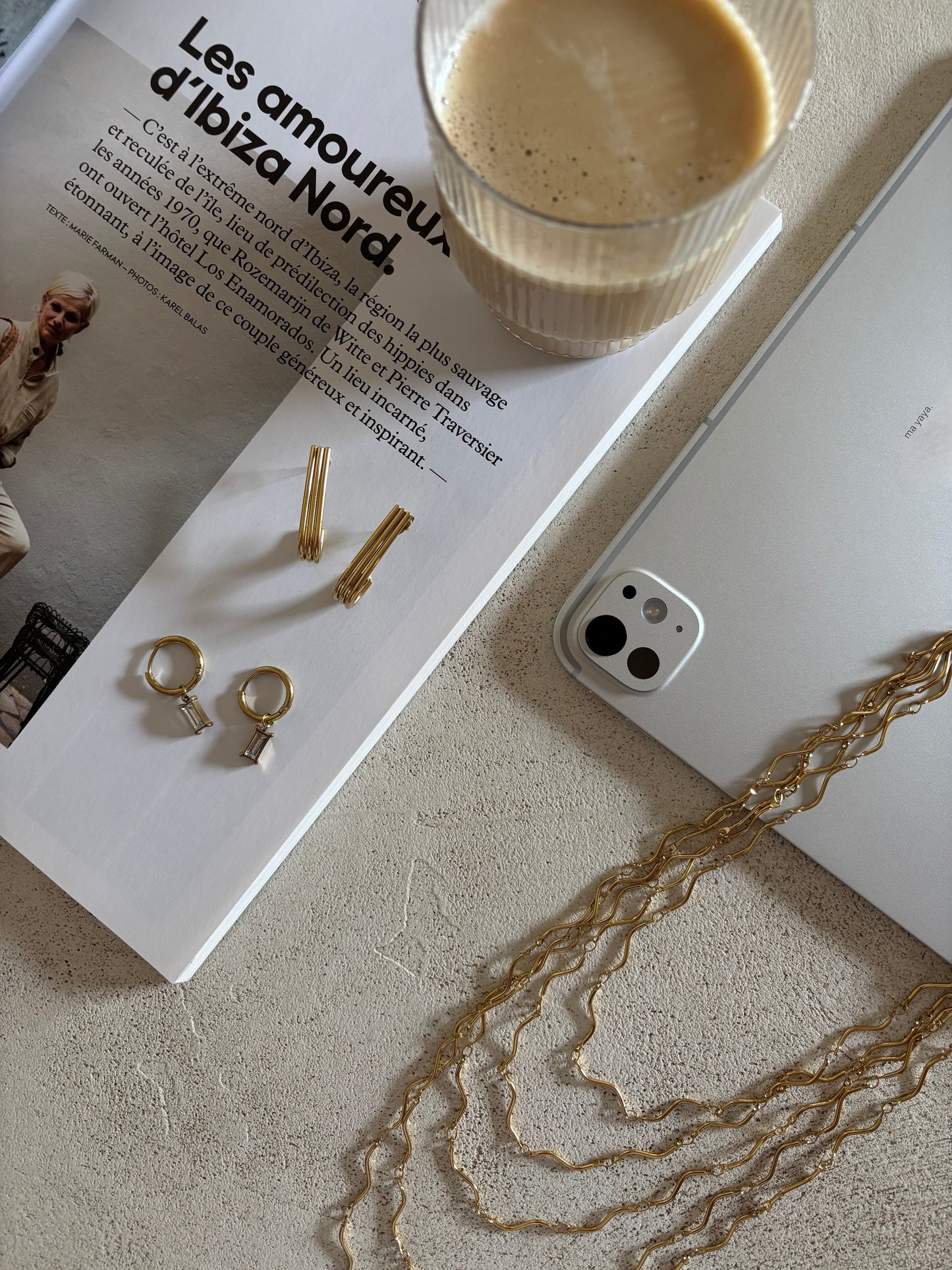 BOUCLES D'OREILLES N°74